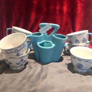 Meritage coffee/tea cups and Caddyme utensil caddy